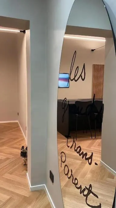 Meh Luxury Apartment City Centre Bari